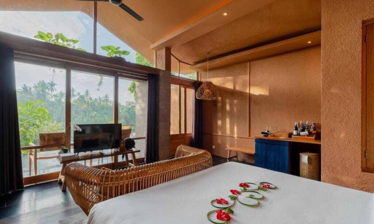 Sambahan House | 1- Bedroom Romance Valley Private Pool and Hot tub in Ubud