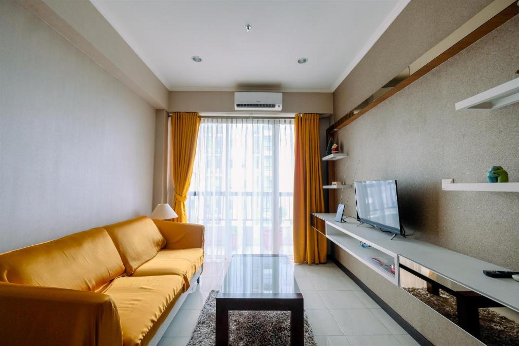 Pinang Apartment | 1BR Apartment with Study Room at Silkwood Residences By Travelio