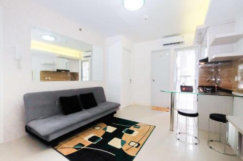 Jatinegara Apartment | 2 BR Bassura City Apartment with Mall Access By Travelio