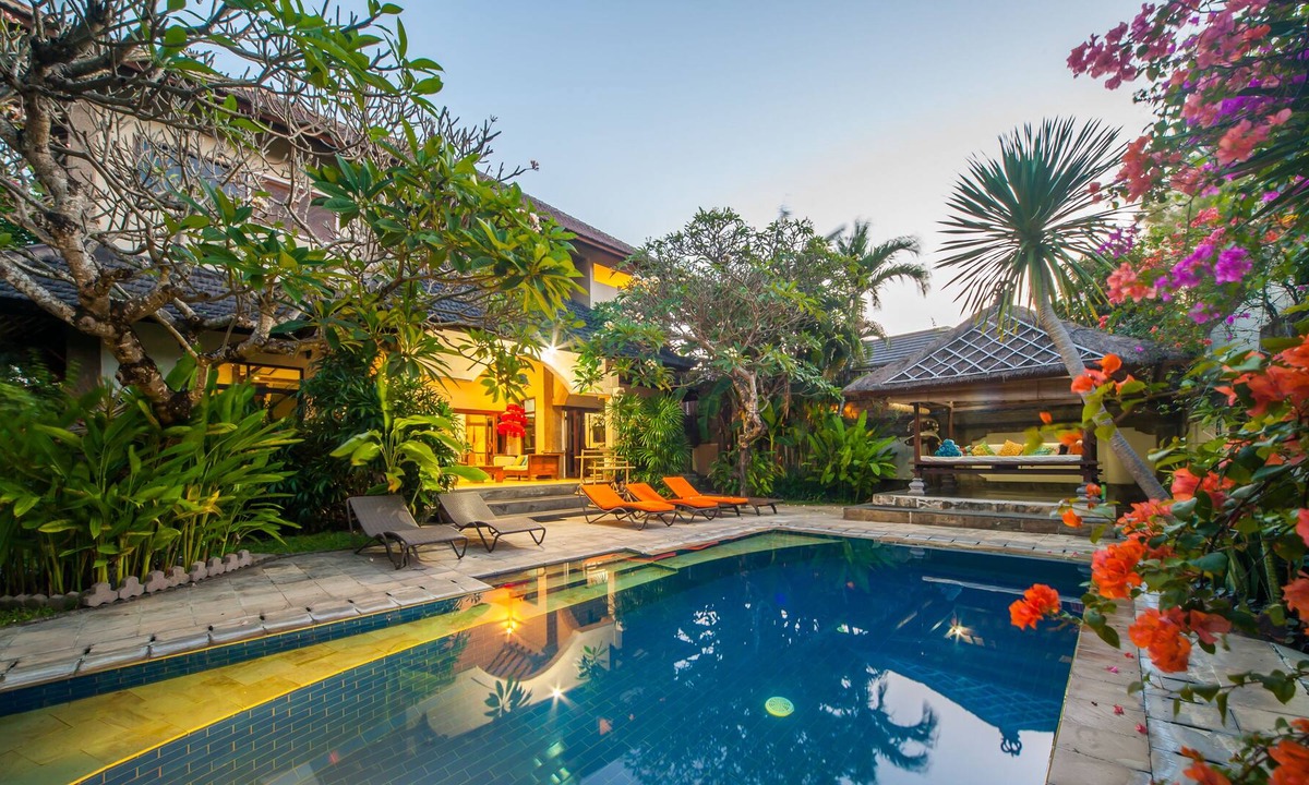 Nakula Villa | 4 BR villa borders Legian and Seminyak