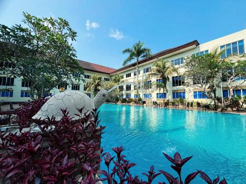 Tanjung Pinang Hotel | All-Inclusive Room Package at Tanjungpinang, Bintan