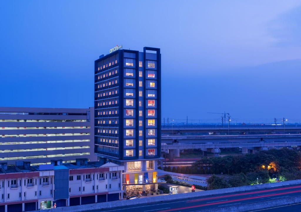 Duren Sawit Hotel | Amaris Hotel Kalimalang