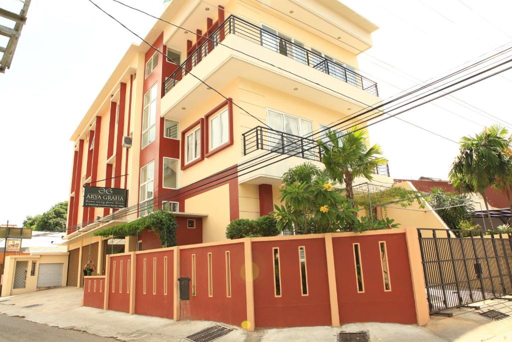 Semarang Hotel | Arya Graha Semarang