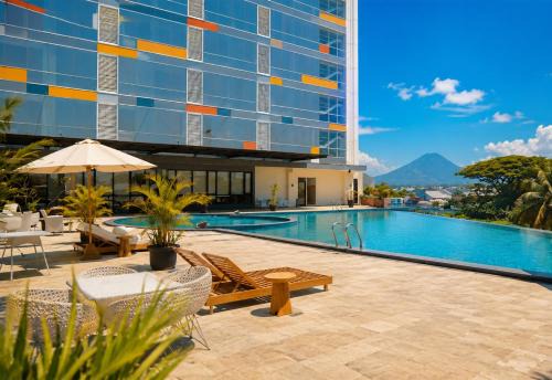 Malang Hotel | Ascent Premiere Hotel and Convention
