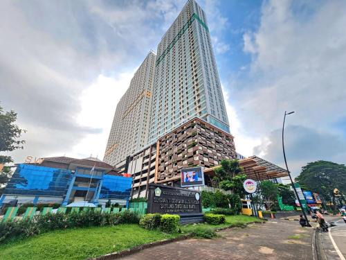 Bumi Serpong Damai Apartment | B Residence At By LiviRooms Tangerang