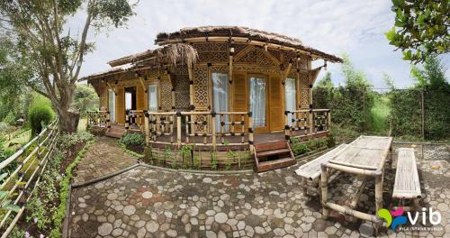 Parongpong Resort | Bamboo Village by Villa