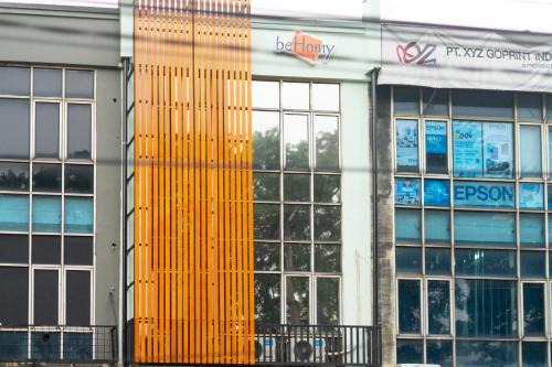Bekasi Timur Hotel | Behomy Urban Connect Bekasi