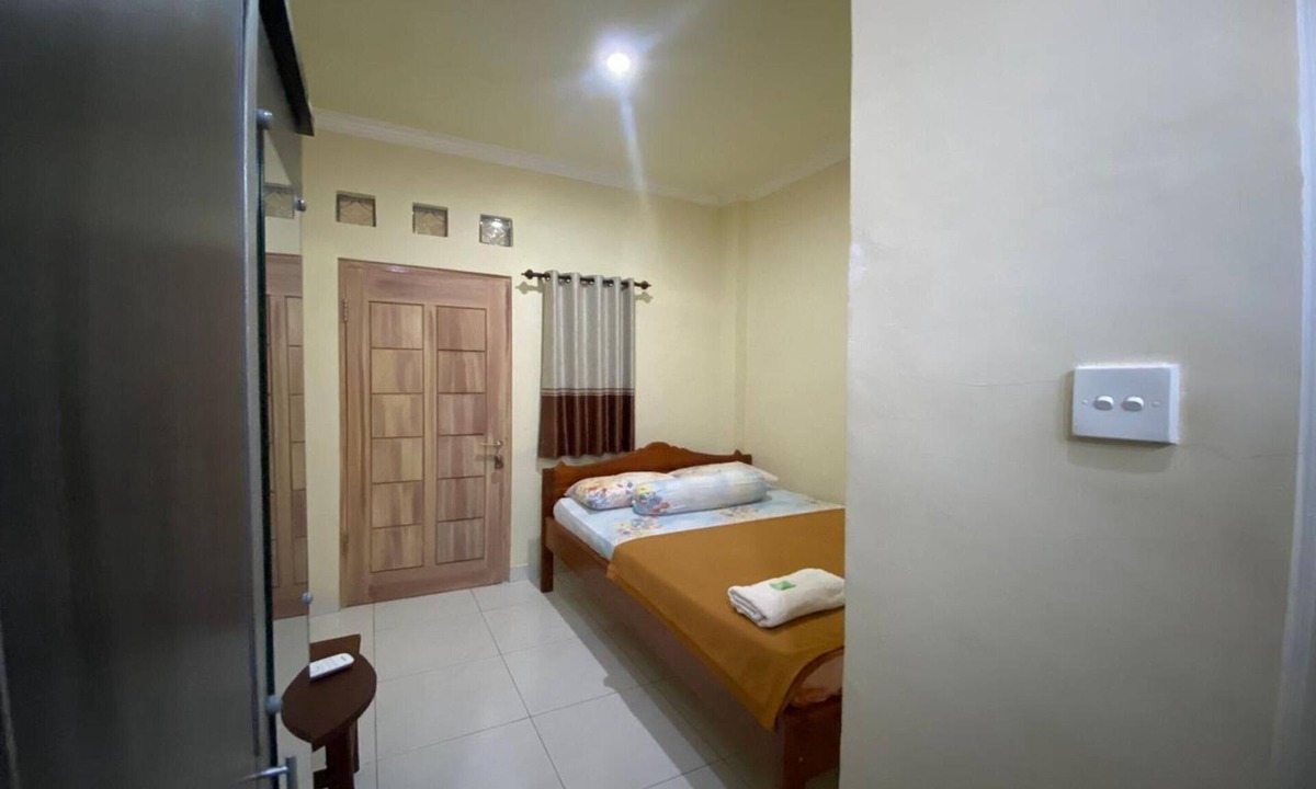 Tanjung Hotel | Capital O 93124 Lombok Northis Homestay