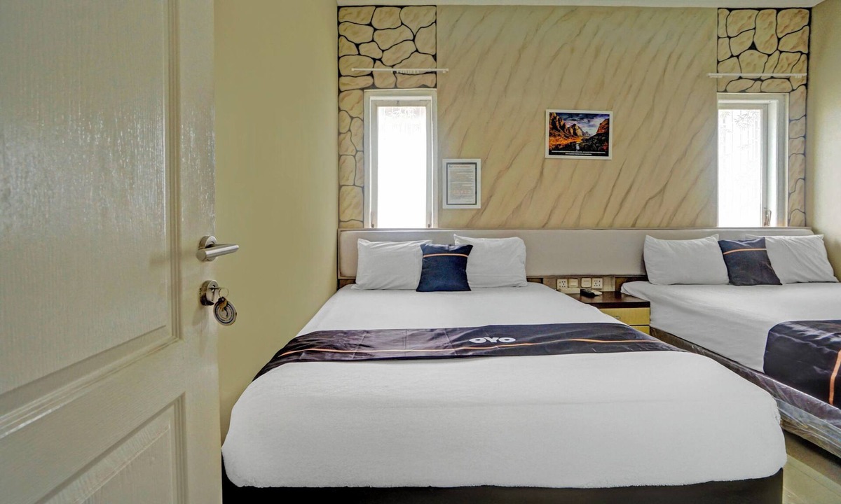 Malang Hotel | Capital O Rumah Kalimosodo