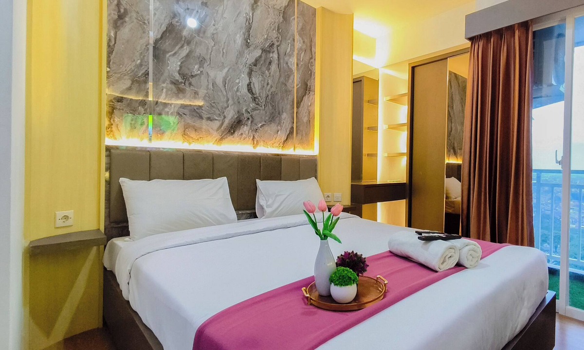 Sidoarjo Apartment | Clean And Neat Deluxe Studio At Suncity Residence Apartment