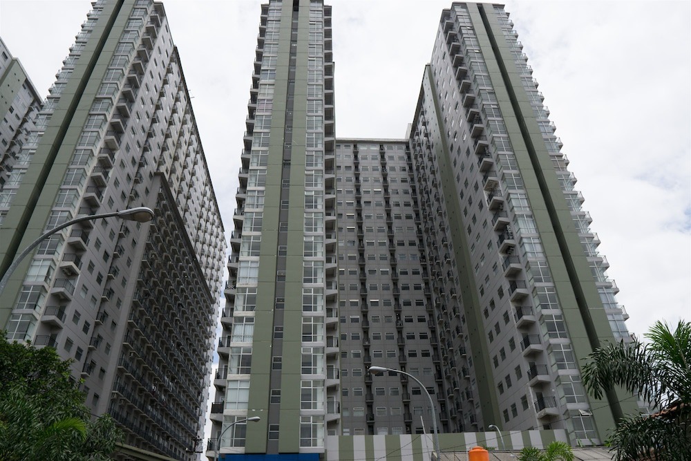 Bandung Hotel | Comfy 2Br Apartment at Grand Asia Afrika Residence