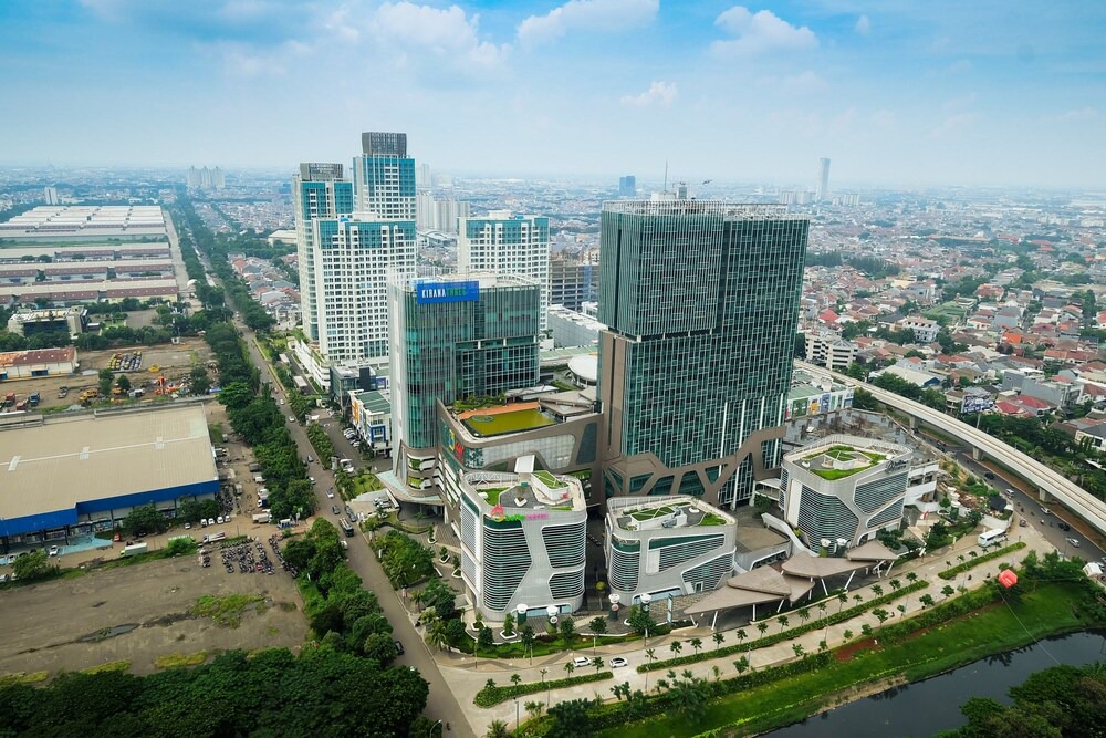 Kayu Putih Hotel | Comfy Studio Tifolia Apartment