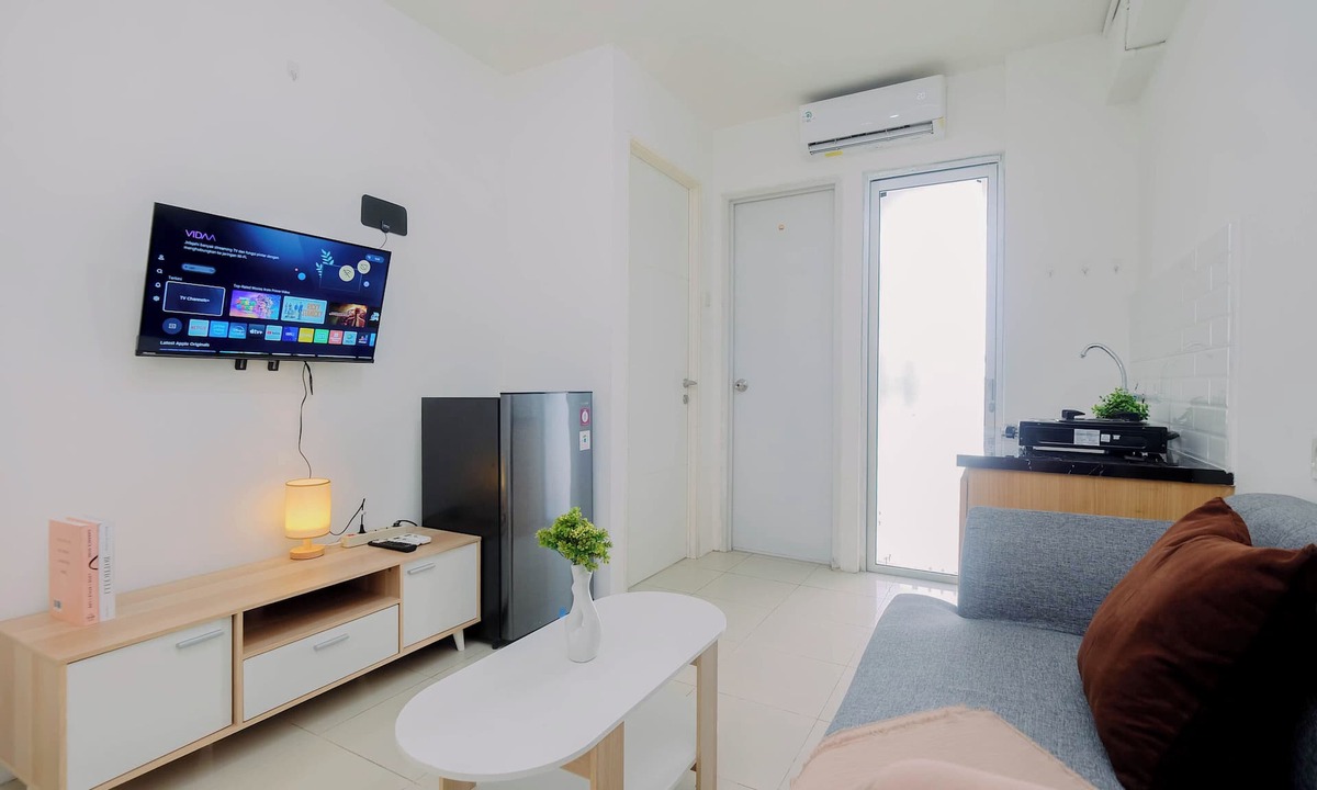 Jatinegara Apartment | Compact With Minimalist Designed 2Br At Bassura City Apartment