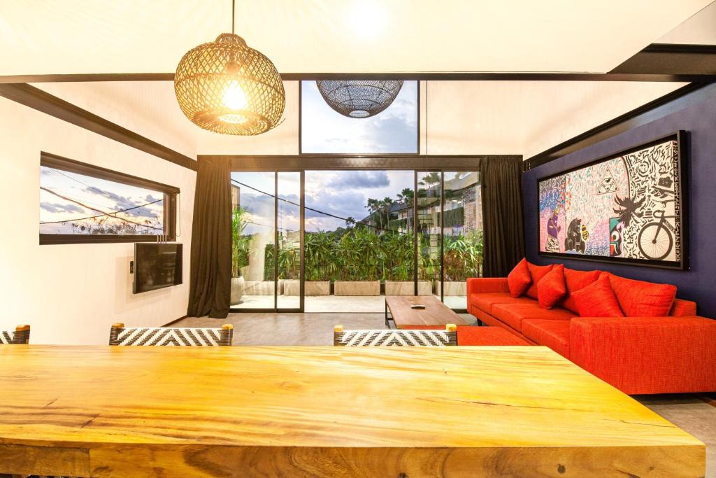 Munggu Hotel | Contemporary Loft 200m from Canggu Shore