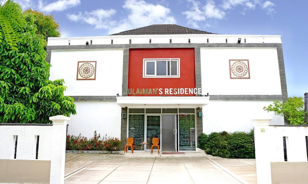 Padang House | Cozy Double Escape W/Free WiFi and Parking