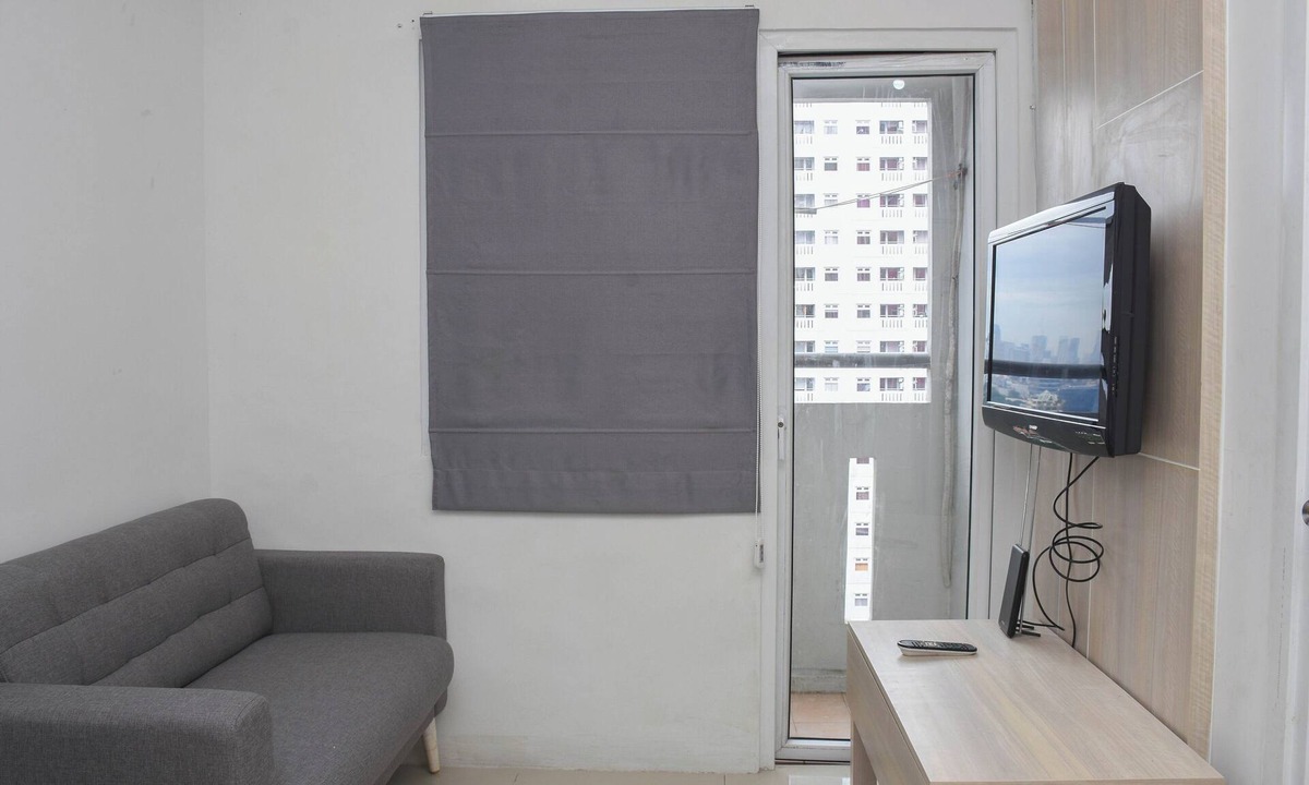 Rawasari Apartment | Cozy Style 2BR at Green Pramuka City Apartment