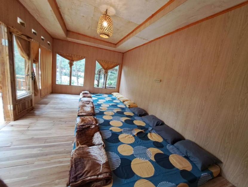 Pangalengan Hotel | Cozzy Villa Jati Pangalengan