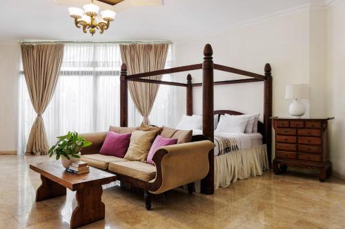 Denpasar Villa | Deva Bali Villa