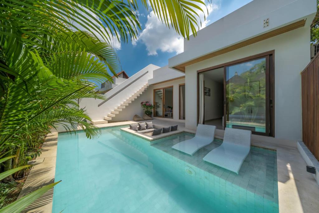 Tumbak Bayuh Villa | Dreamscape Haven - Heavenly 2BR Villa with Rooftop in Pererenan!