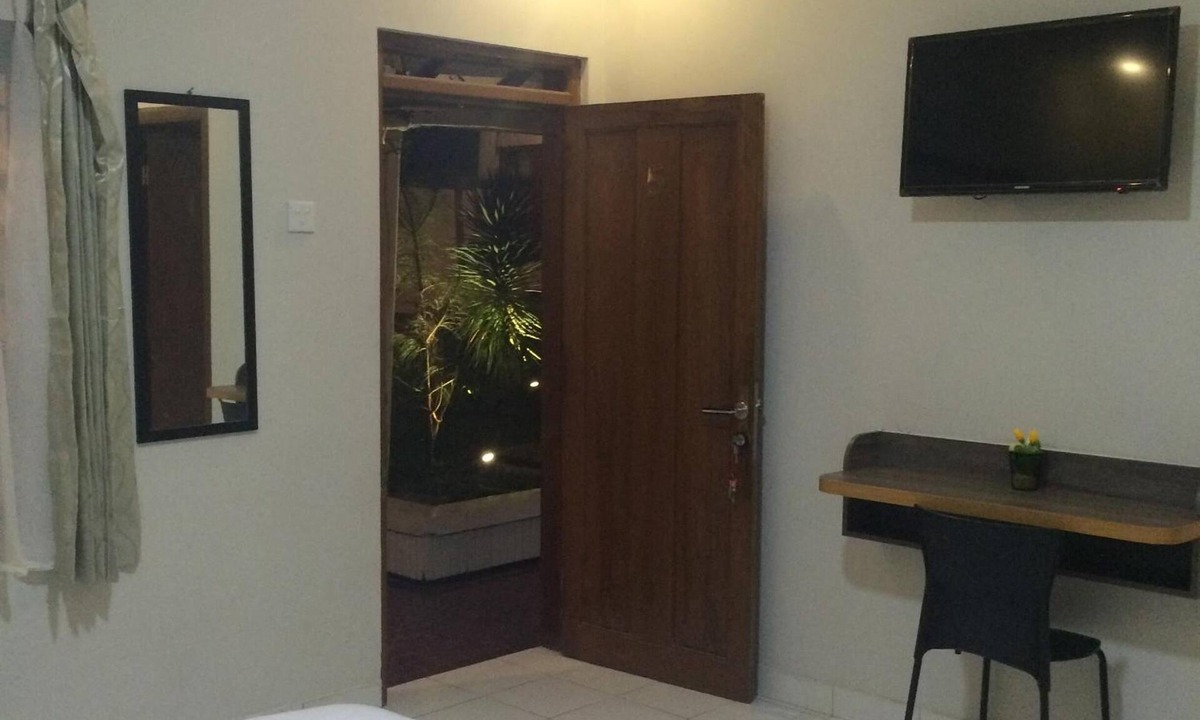 Sukajadi House | Elenor's Home at Eyckman