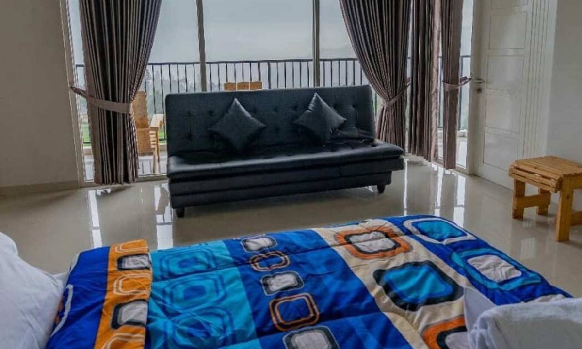 Sukapura House | Fredelia Homestay