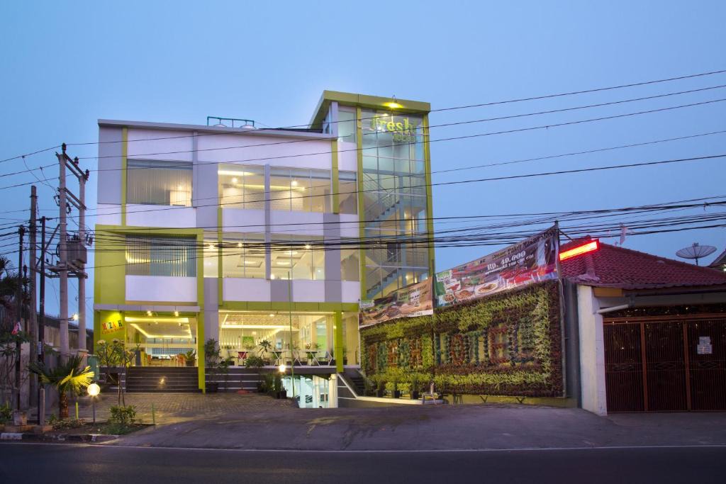 Sukabumi Hotel | Fresh Hotel Sukabumi