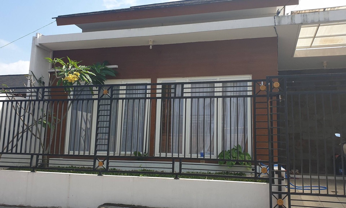 Seseh House | Green residence home
