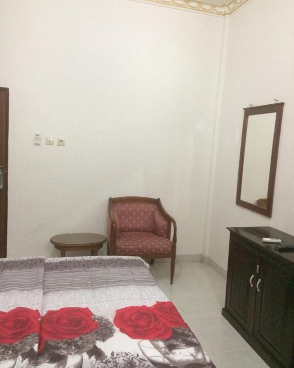 Palangkaraya House | Guesthouse Queen