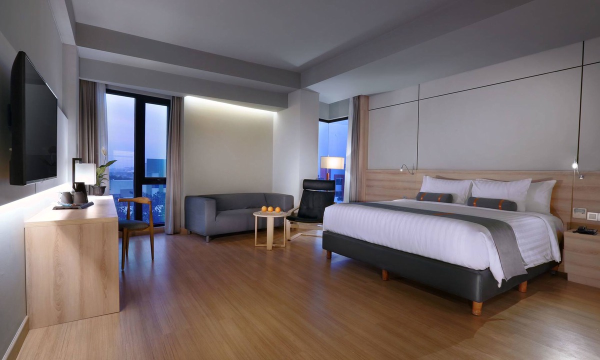 Cikarang Hotel | Harper Cikarang by ASTON
