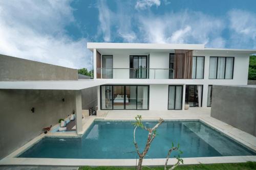Jimbaran Bay Bed & Breakfast | Hillside Heights Jimbaran Residence