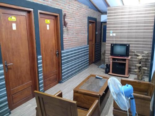Banyuwangi House | Homestay RnJ