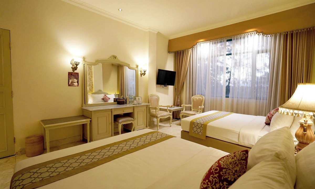 Surakarta Hotel | Hotel Indah Palace Solo