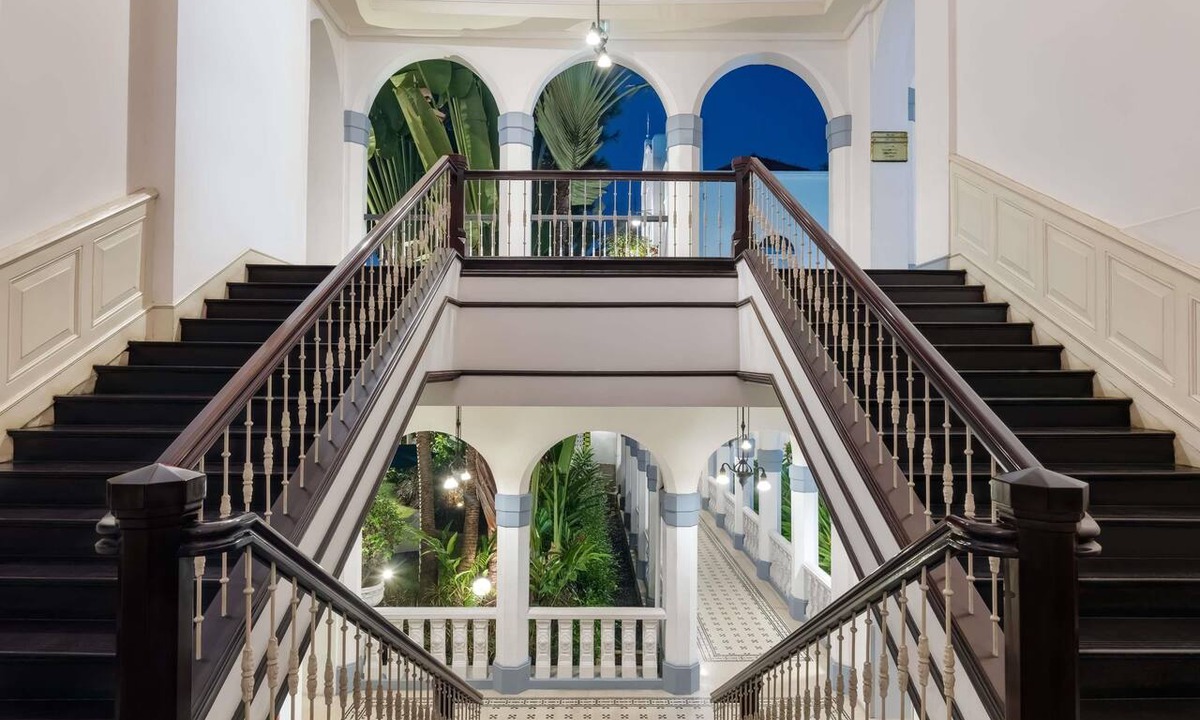 Surabaya Hotel | Hotel Majapahit Surabaya - MGallery