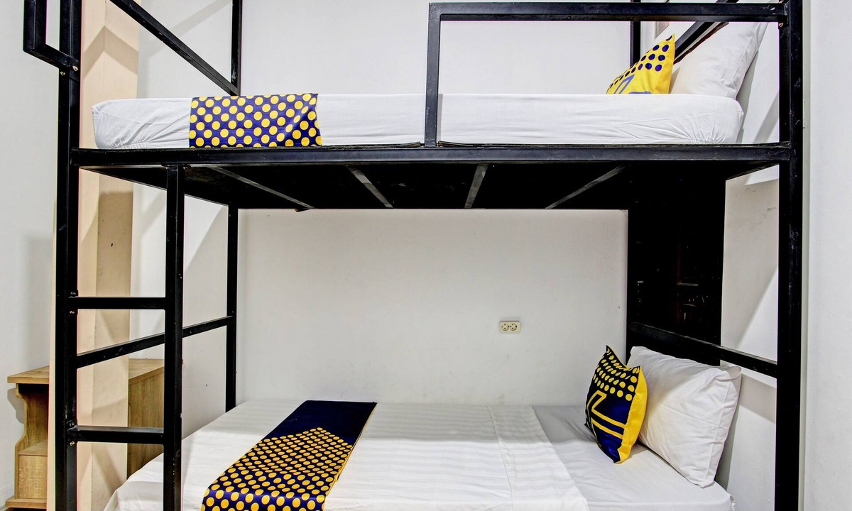 Yogyakarta Hotel | Hotel O Cindelaras B&b Bunk Bed