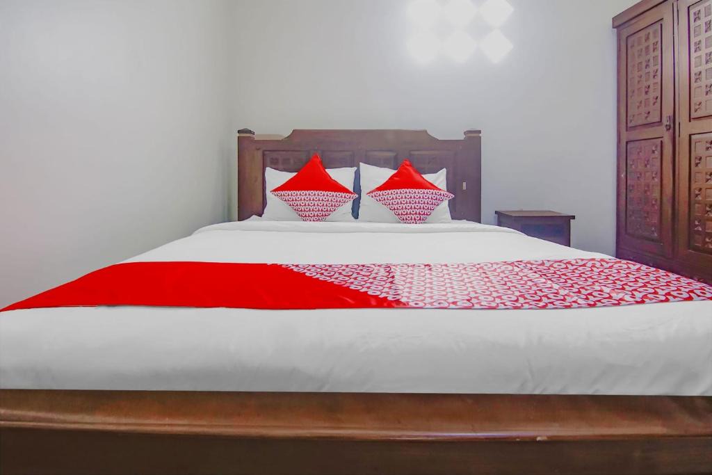 Mampang Prapatan Hotel | Hotel O Gayatri Residence