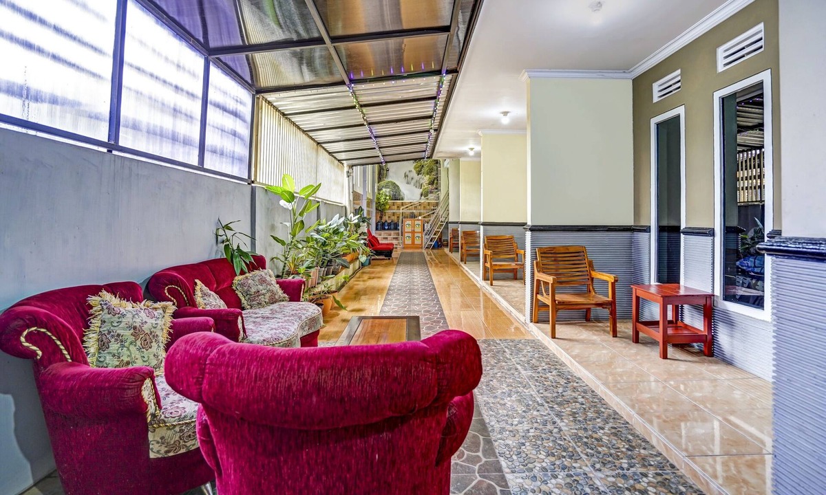 Oro Oro Ombo Hotel | Hotel O Lancar Homestay Syariah