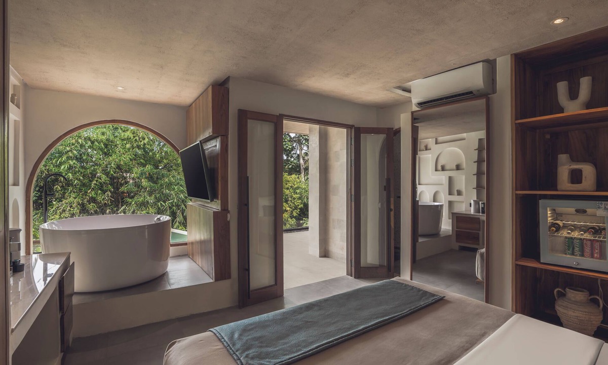 Petulu Resort | Jungle View 1BR Cottage with Romantic Bathtub