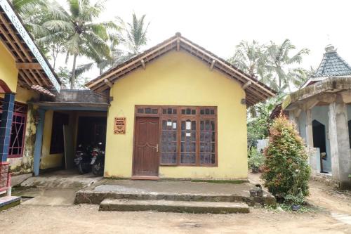 Kokap Hostel | Kasmiyem Homestay