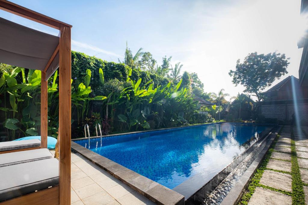 Lodtunduh Hotel | Kubu Kirana