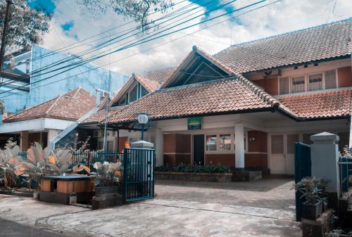 Bandung House | Kulem Gempol