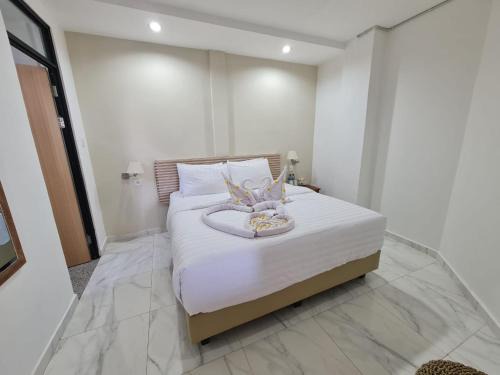Larantuka Bed & Breakfast | La bianca Home