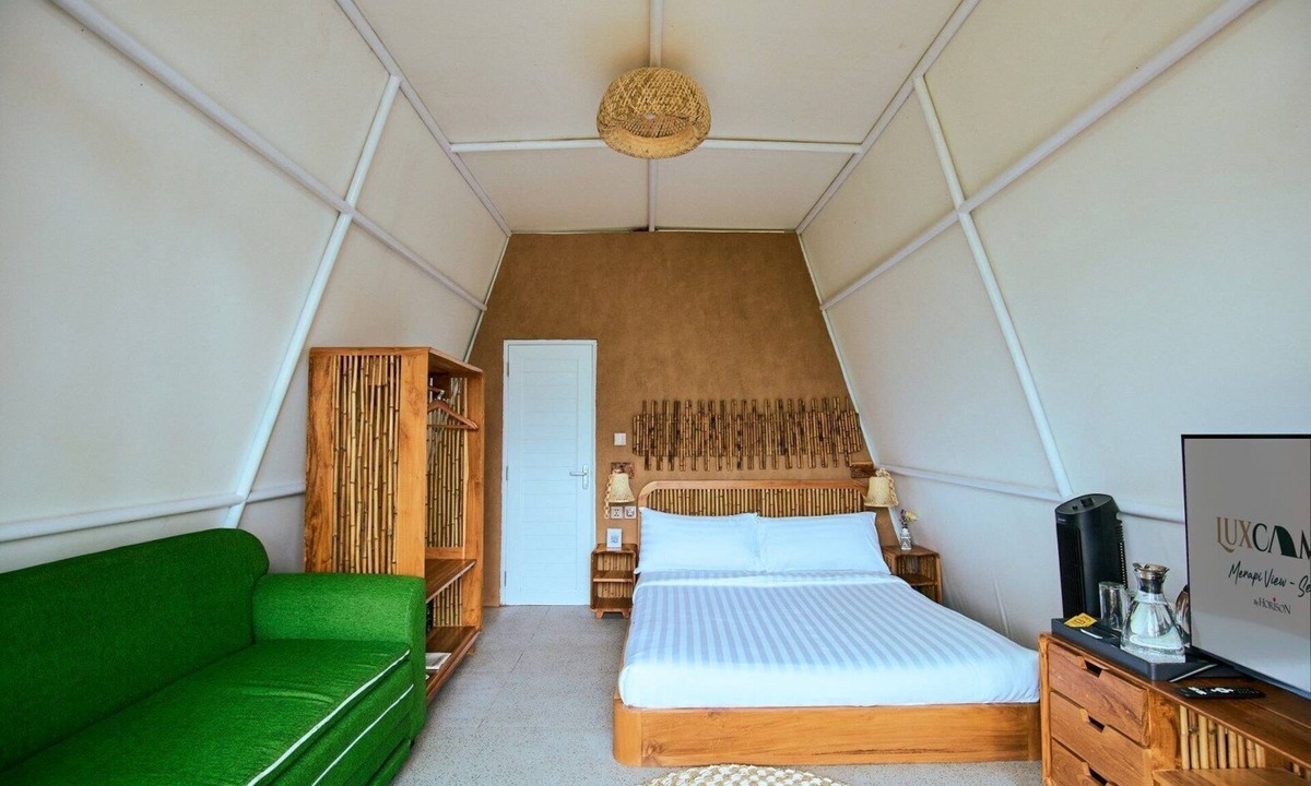 Selo Hotel | Luxcamp Selo - Merapi View by Horison