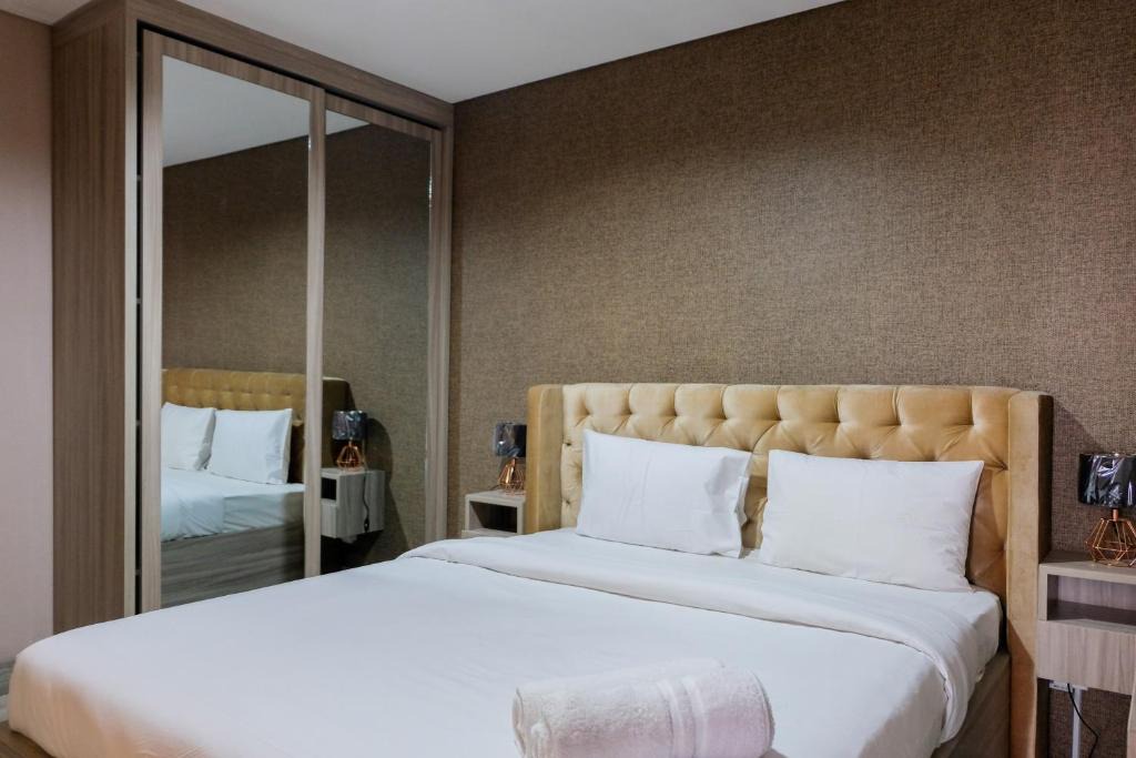 Ciputat Apartment | Luxury 2BR with City View Bintaro Icon Apartment By Travelio