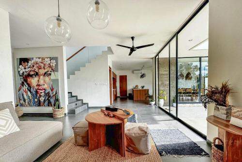 Dalung Villa | Luxury 3-Bedroom Designer Villa with private Pool in Canggu