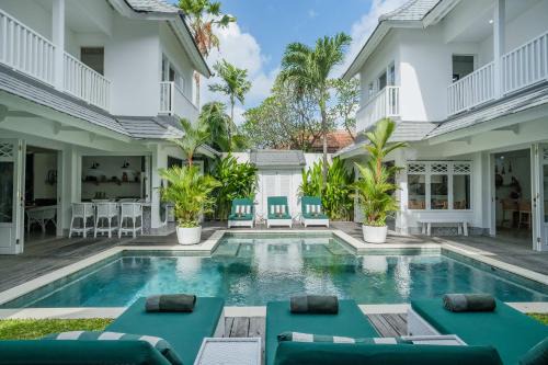 Dyanapura Villa | Luxury Seminyak Villa - Private Pool & Garden