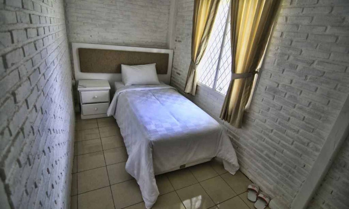 Jalancagak Resort | Marbella Twin Waterfall Resort Ciater