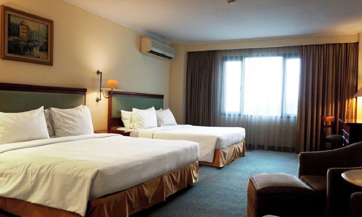 Kemanggisan Hotel | Mega Anggrek Hotel & Convention