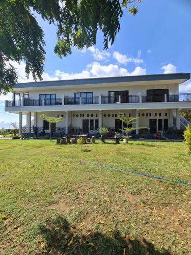 Hu'u Hotel | Merpati inn hotel