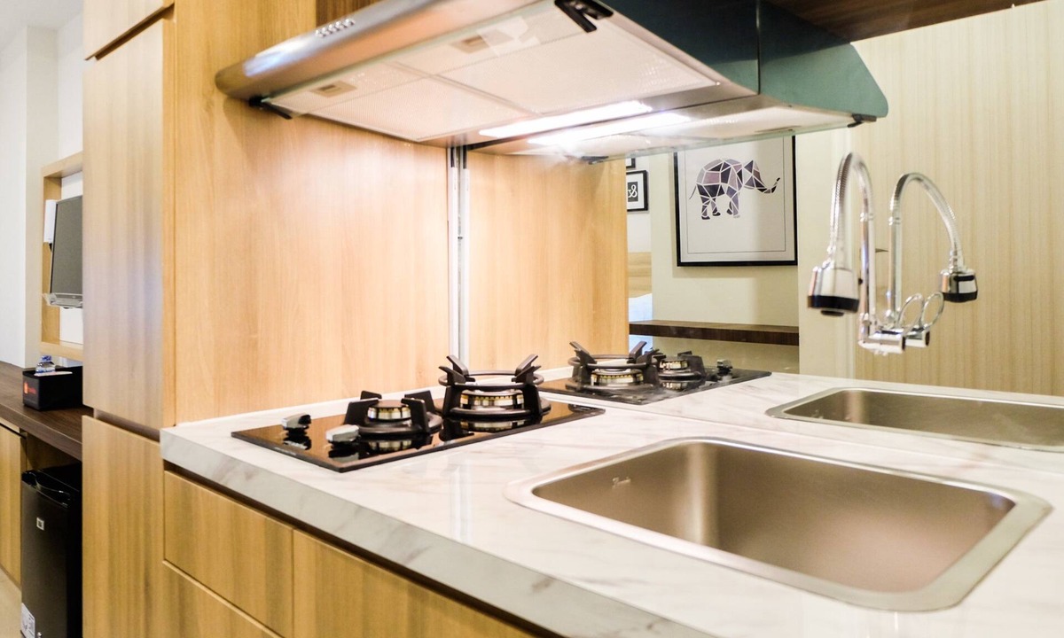 Bekasi Barat Apartment | Modern Elegant Studio Grand Kamala Lagoon Apartment
