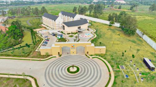 Pagedangan Hotel | Moriah Hills
